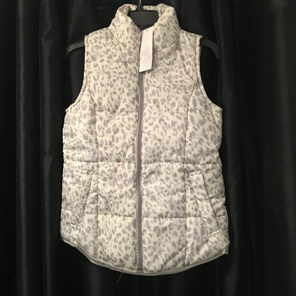 NWT New Directions animal print puffer vest small - Picture 2 of 11